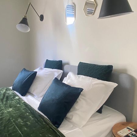 5 Rooms Αθήνα Εξωτερικό φωτογραφία