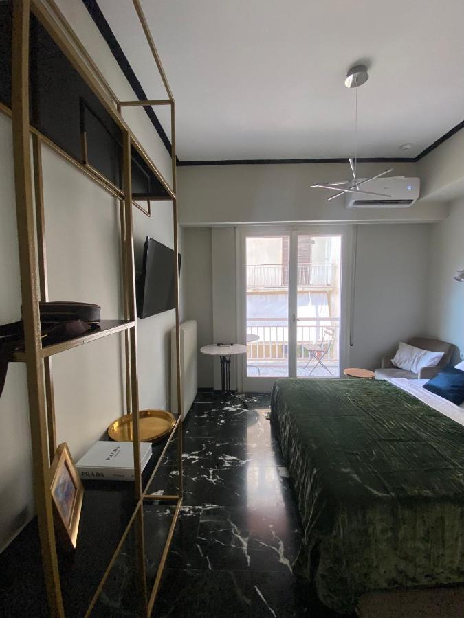 5 Rooms Αθήνα Εξωτερικό φωτογραφία