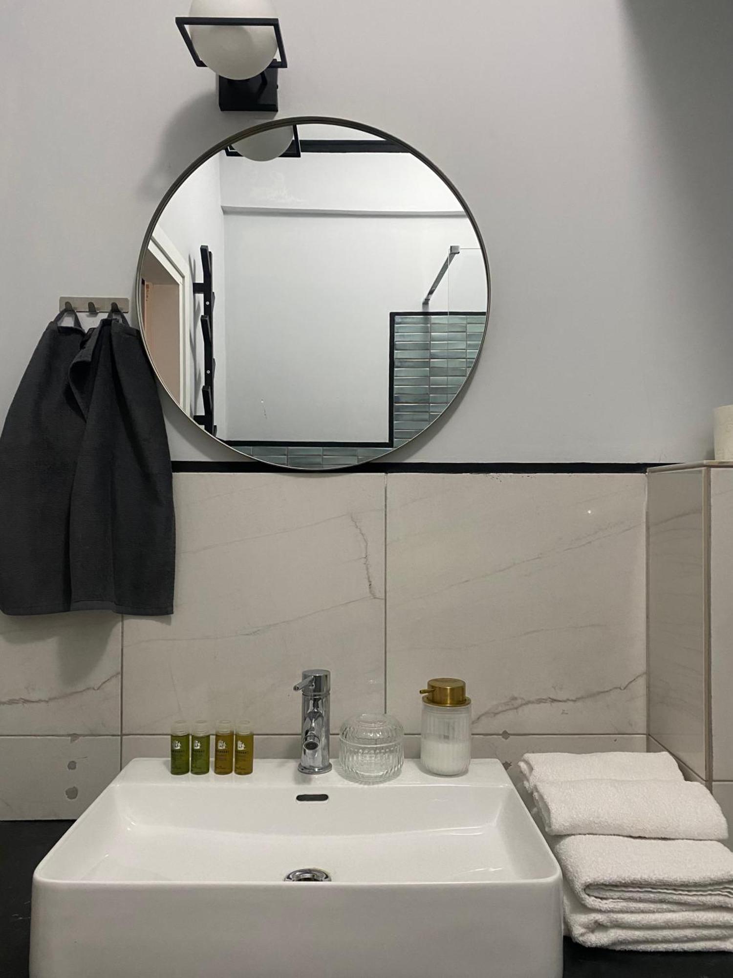 5 Rooms Αθήνα Εξωτερικό φωτογραφία