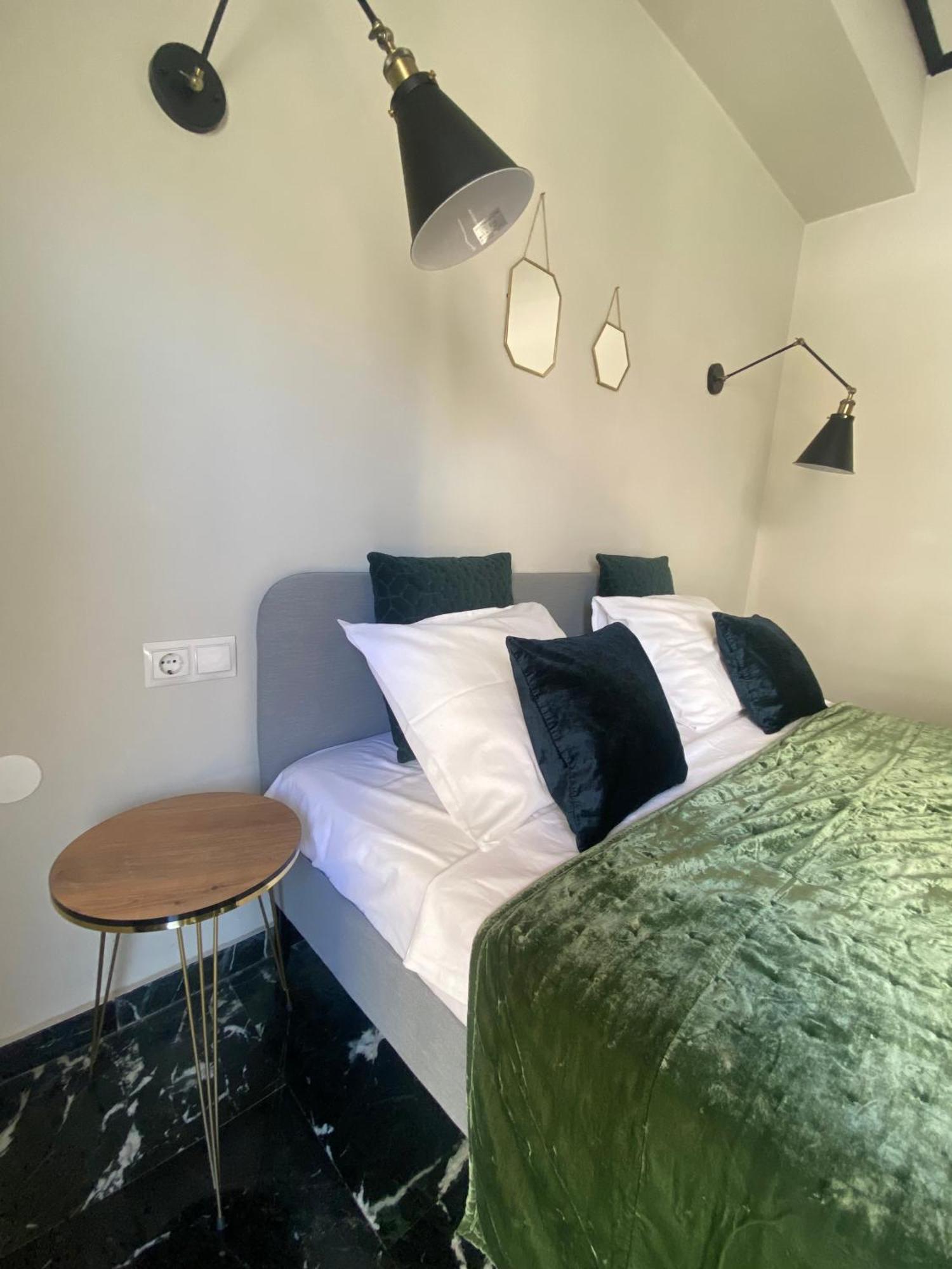 5 Rooms Αθήνα Εξωτερικό φωτογραφία